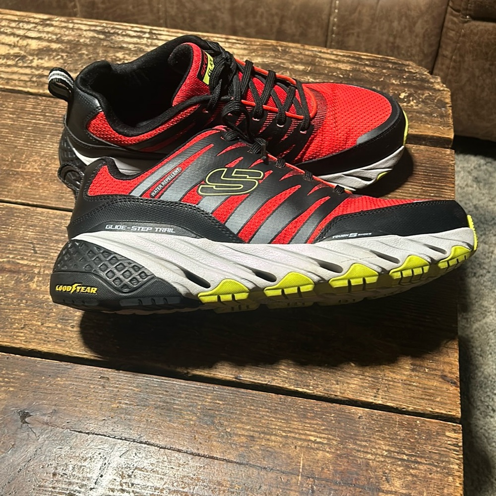 Sketchers Glide-Step Trail